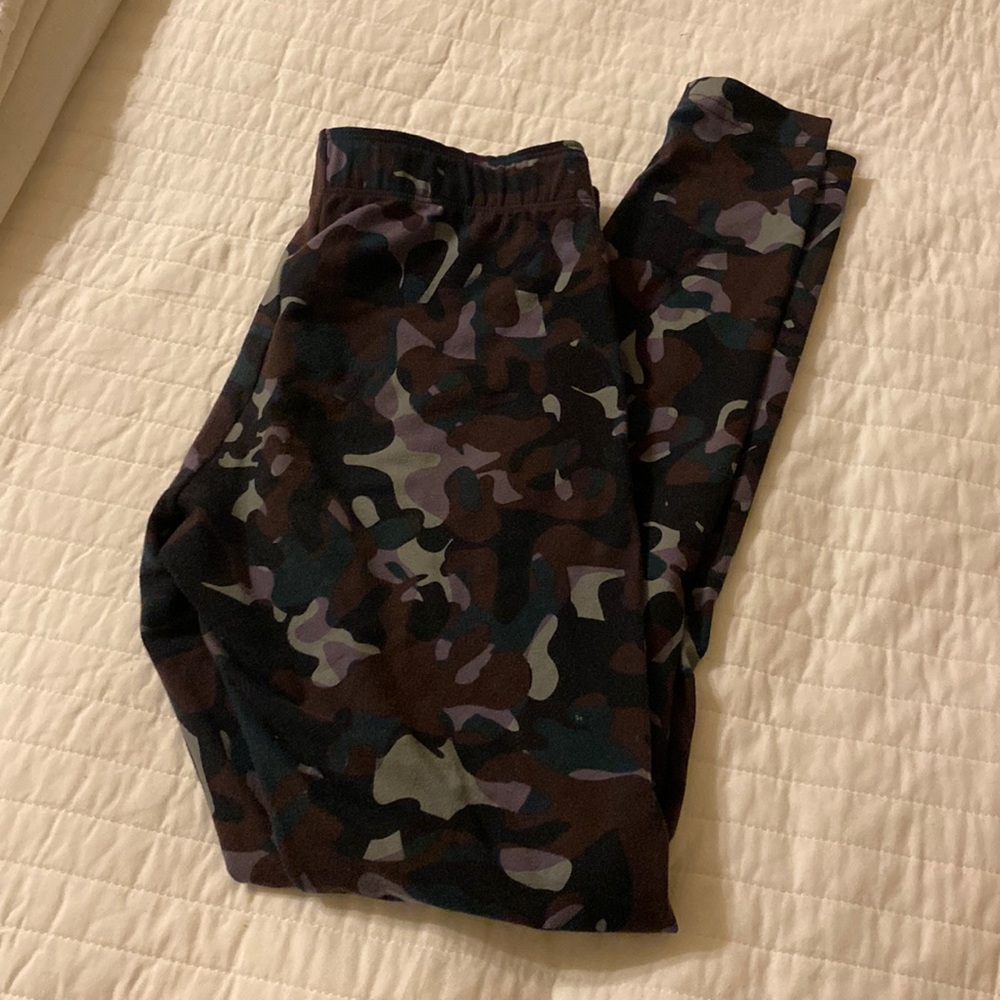 Nike | Purple Camo Leggings